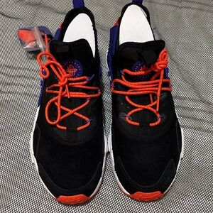 NIKE AIR HUARACHE (NEW)